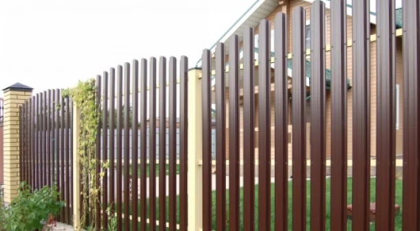 Прямоугольный штакетник 3